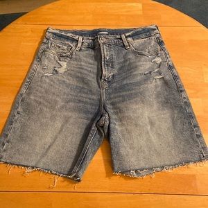 Old navy Bermudas